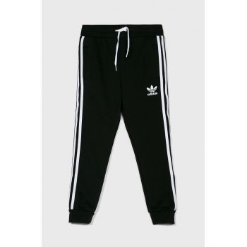 Adidas Originals Pantaloni DV2872 culoarea negru, material neted