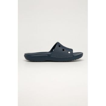 Crocs papuci Classic Slide bărbați, culoarea bleumarin 206121