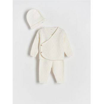 Reserved - BABIES` SWEATER, TROUSERS & CAP - crem