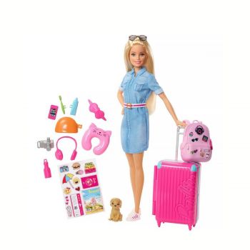 Travel doll set with puppy