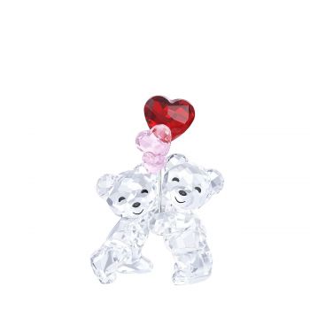 Kris bear - heart balloons