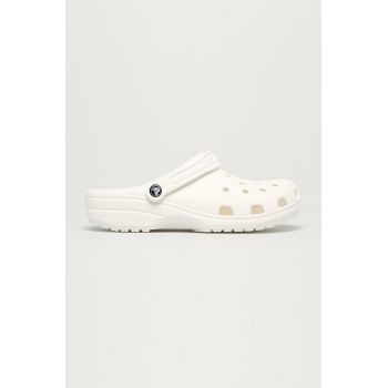 Crocs papuci Classic bărbați, culoarea alb 10001