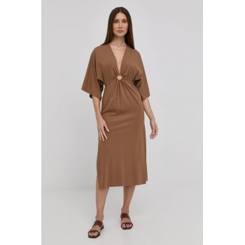 Nissa rochie culoarea maro, midi, evazati