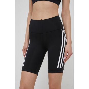 adidas Performance pantaloni scurți de antrenament Optime TrainIcons 3-Stripes femei, culoarea negru, cu imprimeu, high waist ieftini