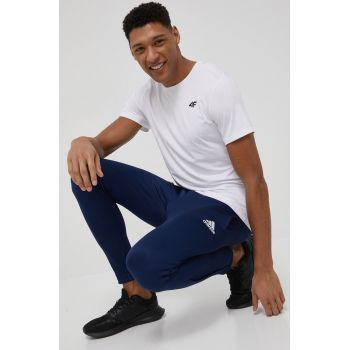 adidas Performance pantaloni Entrada 22 bărbați, culoarea bleumarin, drept HC0333