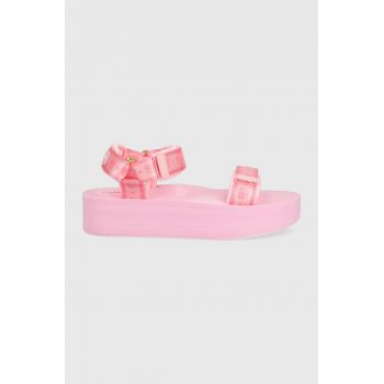 Chiara Ferragni sandale femei, culoarea roz, cu platforma