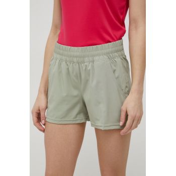 Columbia pantaloni scurți outdoor Alpine Chill Zero femei, culoarea verde, neted, medium waist