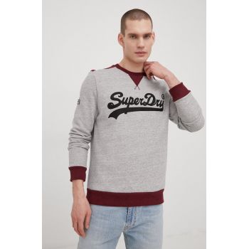 Superdry bluza barbati, culoarea gri, cu imprimeu