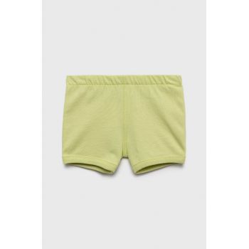 United Colors of Benetton pantaloni scurți din bumbac pentru copii culoarea verde, neted