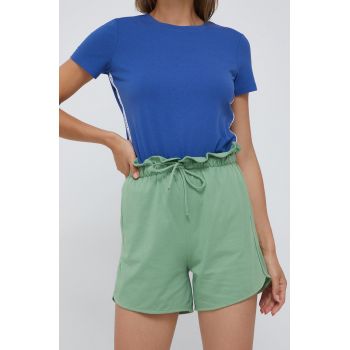 United Colors of Benetton pantaloni scurti din bumbac femei, culoarea verde, neted, high waist