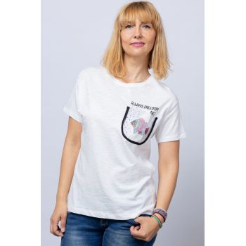 Tricou alb  ALWAYS FREEDOM  cu pestisor la buzunarul de pe bust, din bumbac