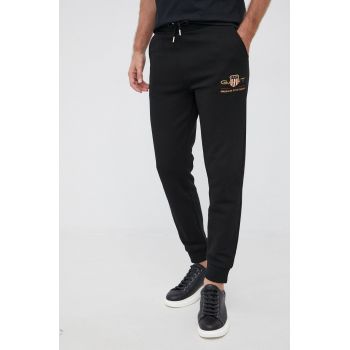 Gant Pantaloni bărbați, culoarea negru, material neted