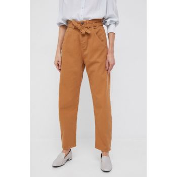 United Colors of Benetton jeansi femei, culoarea bej, medium waist