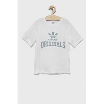 adidas Originals tricou de bumbac pentru copii culoarea alb, cu imprimeu