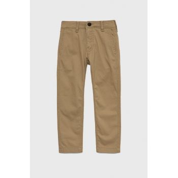 Abercrombie & Fitch pantaloni copii culoarea maro, neted