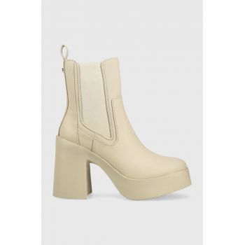 Steve Madden cizme Climate femei, culoarea bej, cu toc drept