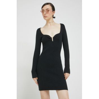Abercrombie & Fitch rochie culoarea negru, mini, mulata