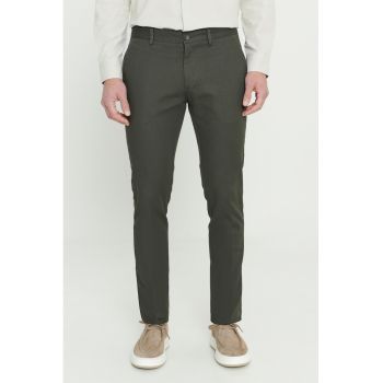 Pantaloni chino slim fit