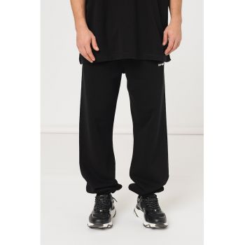 Pantaloni sport slim fit Helvetica