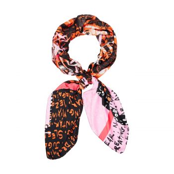 Square love foulard