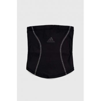 Adidas Performance fular impletit culoarea negru, cu imprimeu ieftin