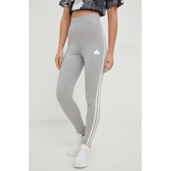 Adidas colanti femei, culoarea gri, cu imprimeu