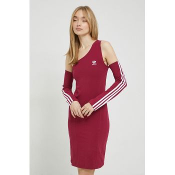 Adidas Originals rochie culoarea bordo, mini, mulata