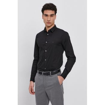 Emporio Armani camasa barbati, culoarea negru, cu guler clasic, regular