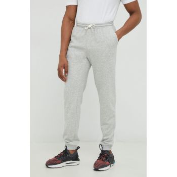 Quiksilver pantaloni de trening barbati, culoarea gri, neted ieftini