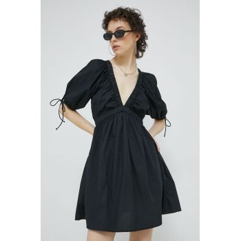 Abercrombie & Fitch rochie culoarea negru, mini, evazati