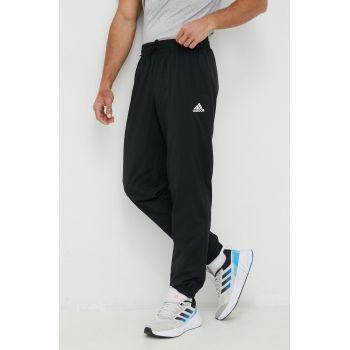 adidas pantaloni de antrenament Stanford culoarea negru, uni IC9424