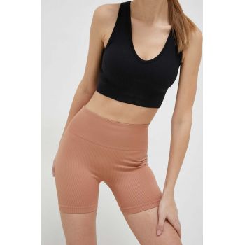 Roxy pantaloni scurți de yoga Chill Out culoarea maro, neted, high waist