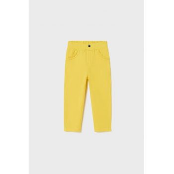 Mayoral pantaloni bebe culoarea galben, neted