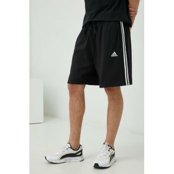 adidas pantaloni scurti Barbati, culoarea negru