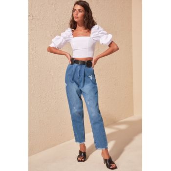 Bluza crop cu decolteu patrat si maneci bufante