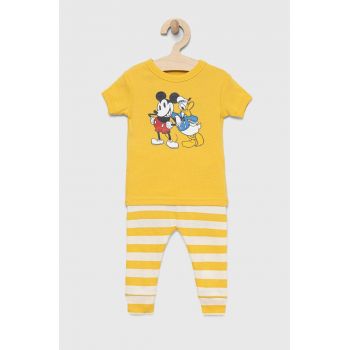 GAP pijamale de bumbac pentru copii x Disney culoarea galben, modelator de firma originale