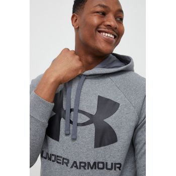 Under Armour bluză barbati, culoarea gri, cu glugă, cu imprimeu 1357093-652