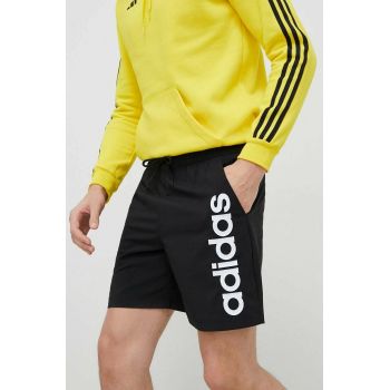 adidas pantaloni scurți de antrenament Essentials culoarea negru