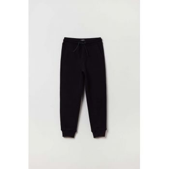 OVS pantaloni de trening din bumbac pentru copii culoarea negru, neted