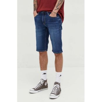 Tommy Jeans pantaloni scurti jeans barbati, culoarea albastru marin