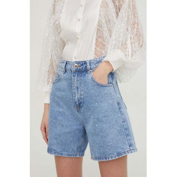 Answear Lab pantaloni scurti jeans x colecția limitată SISTERHOOD femei, cu imprimeu, high waist