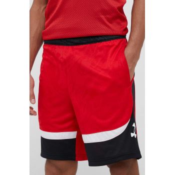 Under Armour pantaloni scurți de antrenament Heatwave Hoops culoarea rosu