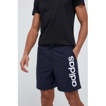 adidas pantaloni scurți de antrenament Essentials Chelsea culoarea albastru marin