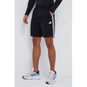 adidas Performance pantaloni scurți de antrenament Train Essentials culoarea negru IB8243