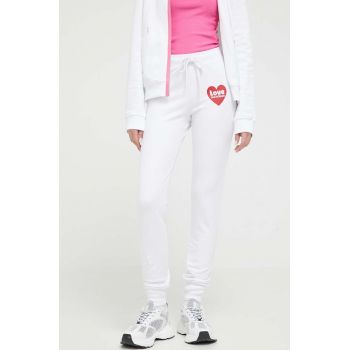 Love Moschino pantaloni de trening culoarea alb, cu imprimeu la reducere