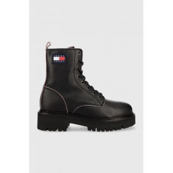 Tommy Jeans bocanci Urban Tommy Jeans Piping Boot femei, culoarea negru, cu platforma