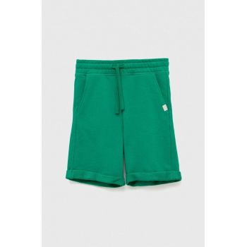 United Colors of Benetton pantaloni scurți din bumbac pentru copii culoarea verde, talie reglabila