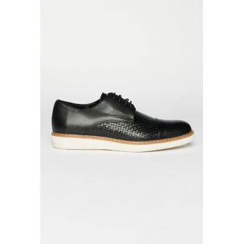 Pantofi derby din piele cu aspect texturat