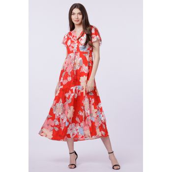 Rochie cu bust petrecut si imprimeu floral pe fond rosu la reducere