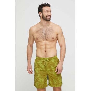 Lyle & Scott pantaloni scurti de baie culoarea verde